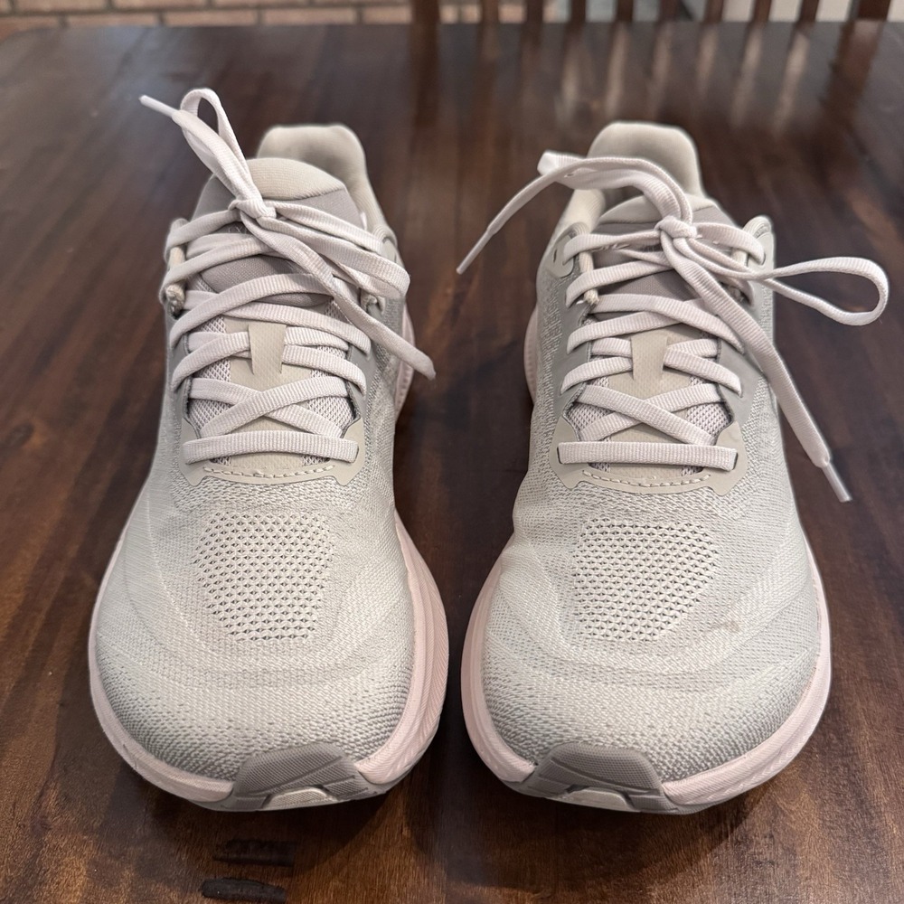 Altra Experience Flow 3 Womens size 8 Beige Pink Athletic Running Shoes - Picture 2 of 9